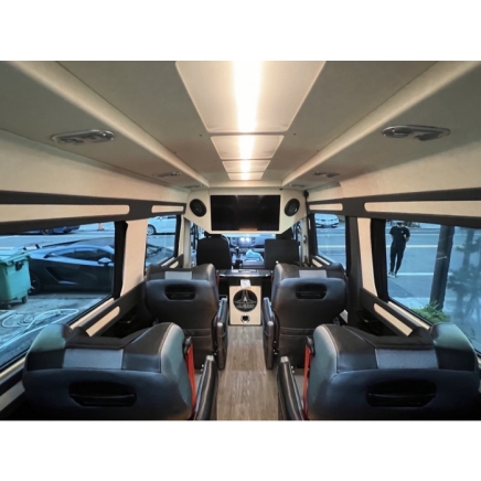 賓士保母車包車