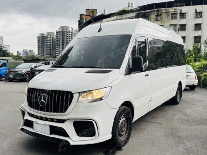 賓士保母車包車